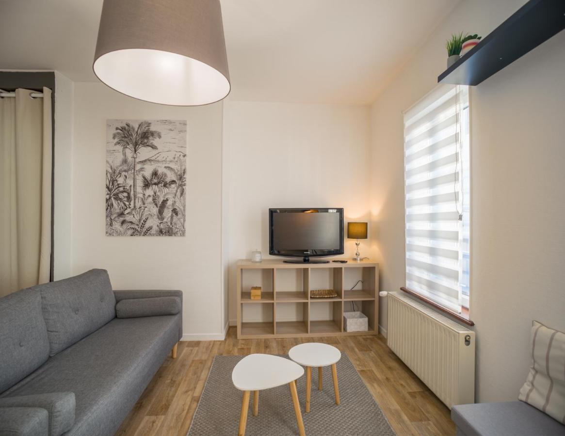 Le Duplex Pasteur - 5 Min Hypercentre - Ideal Groupe - Parking Gratuit Troyes Kültér fotó