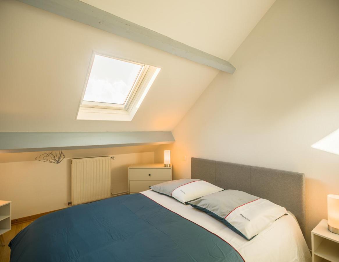 Le Duplex Pasteur - 5 Min Hypercentre - Ideal Groupe - Parking Gratuit Troyes Kültér fotó